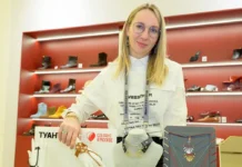 tatyana panferova tvorit ukrasheniya vdohnovlennye kosmosom-onlymainnews-ru-0