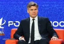 Дмитрий Баканов поздравил россиян с Пасхой и Днем космонавтики dmitrij bakanov pozdravil rossiyan s pashoj i dnem kosmonavtiki-onlymainnews-ru-0