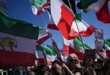 Дональд Трамп верит в шанс на перемирие для США и Ирана donald tramp verit v shans na peremirie dlya ssha i irana-onlymainnews-ru-0