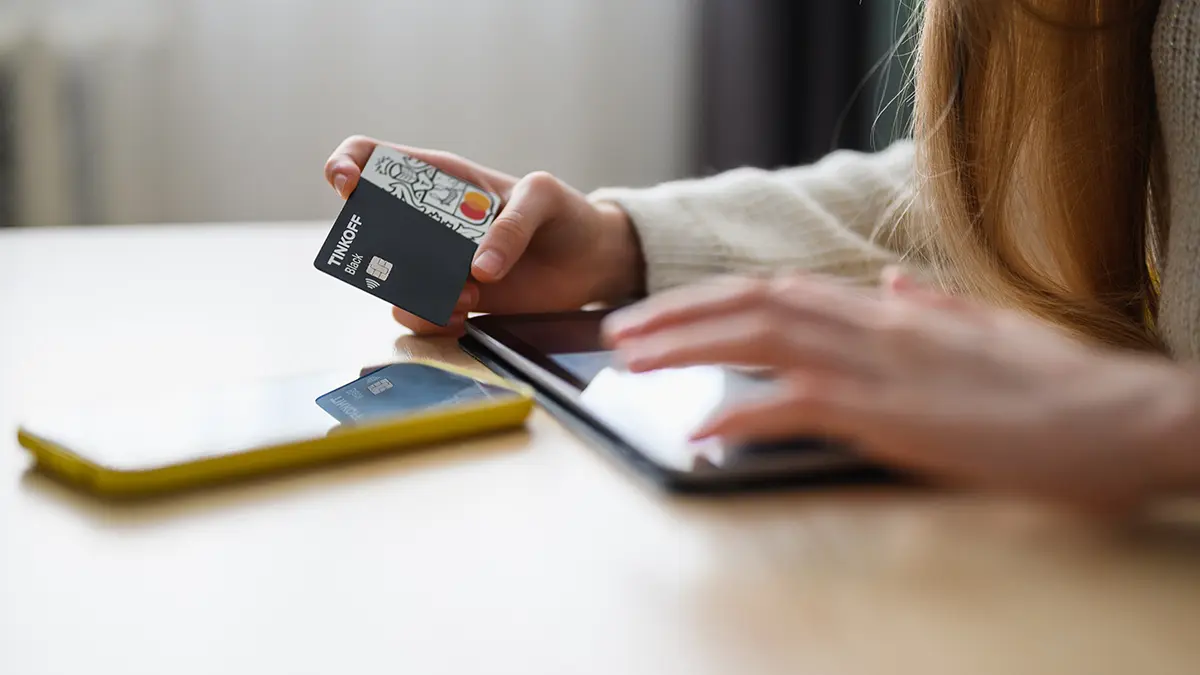 В Т-Банке предупредили о проблемах при входе в приложение с телефонов Apple