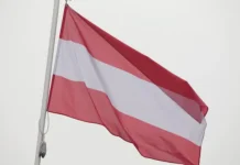 sovetskoe zahoronenie v vene oskverneno  posolstvo rossii dejstvuet-onlymainnews-ru-0