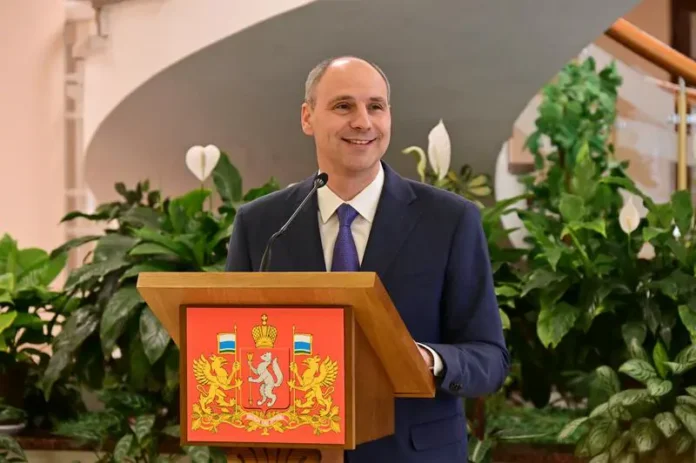 denis pasler chestvuet molodezhnyh liderov srednego urala-onlymainnews-ru-0