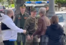 gleb kalyuzhnyj zavershil sluzhbu nikolaj dobrynin ego pozdravlyaet-onlymainnews-ru-0