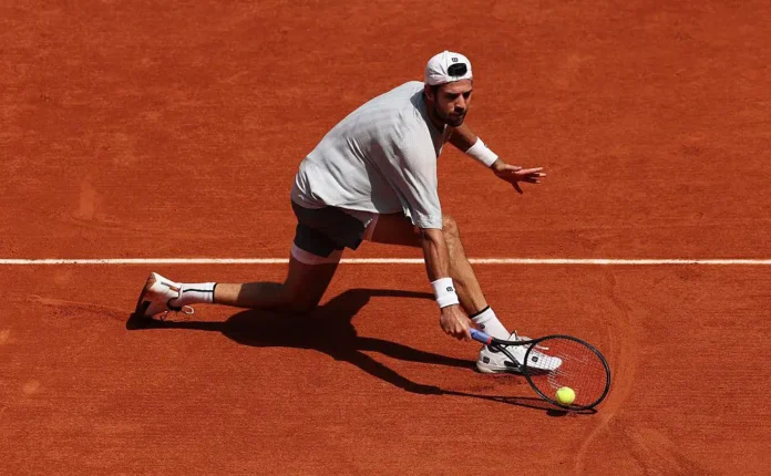 karen hachanov uverenno startoval na rolan garros vzyav baranku-onlymainnews-ru-0