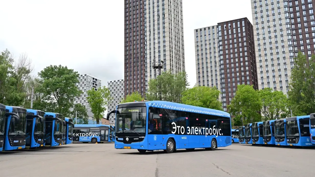 Новые электробусы поколения А5 начали приходить в Москву