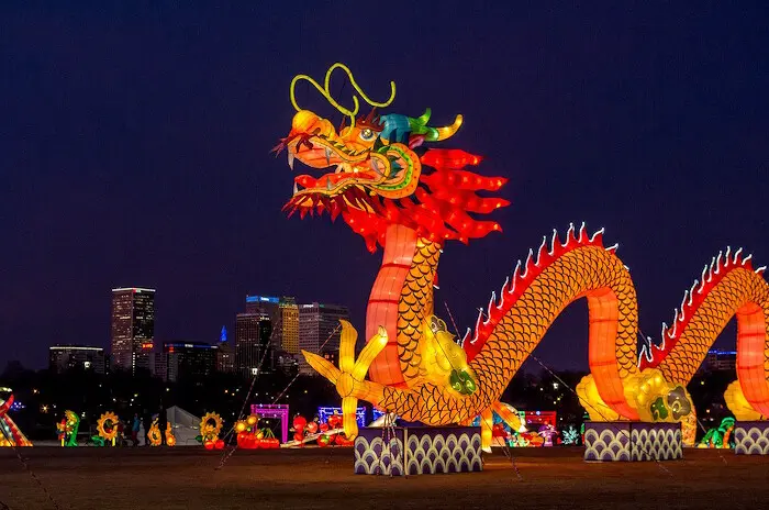 chinese-dragon-700.jpg