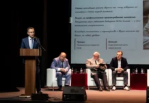 yarin i chzhan vej usilivayut sotrudnichestvo sverdlovskoj oblasti i kitaya-onlymainnews-ru-0