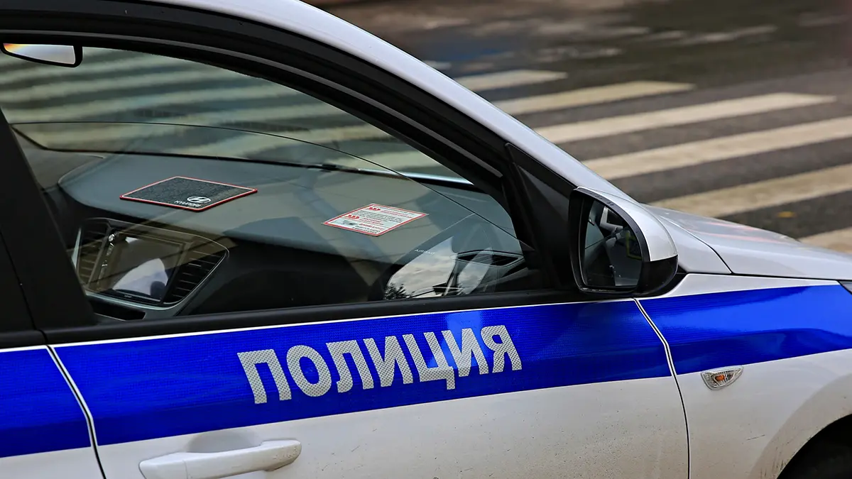 Полиция задержала женщину, которая поставила сына на колени в Алтуфьеве