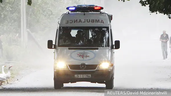 Микроавтобус с туристами разбился в Грузии, есть жертвы