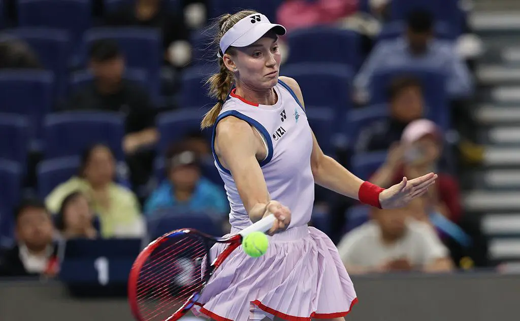 Елена Рыбакина (Lintao Zhang / Getty Images)