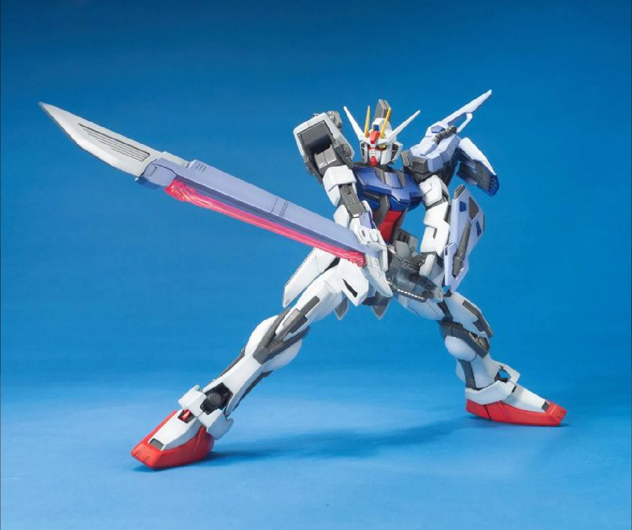 gat-x105-launcher-sword-strike-gundam7EkaxZO