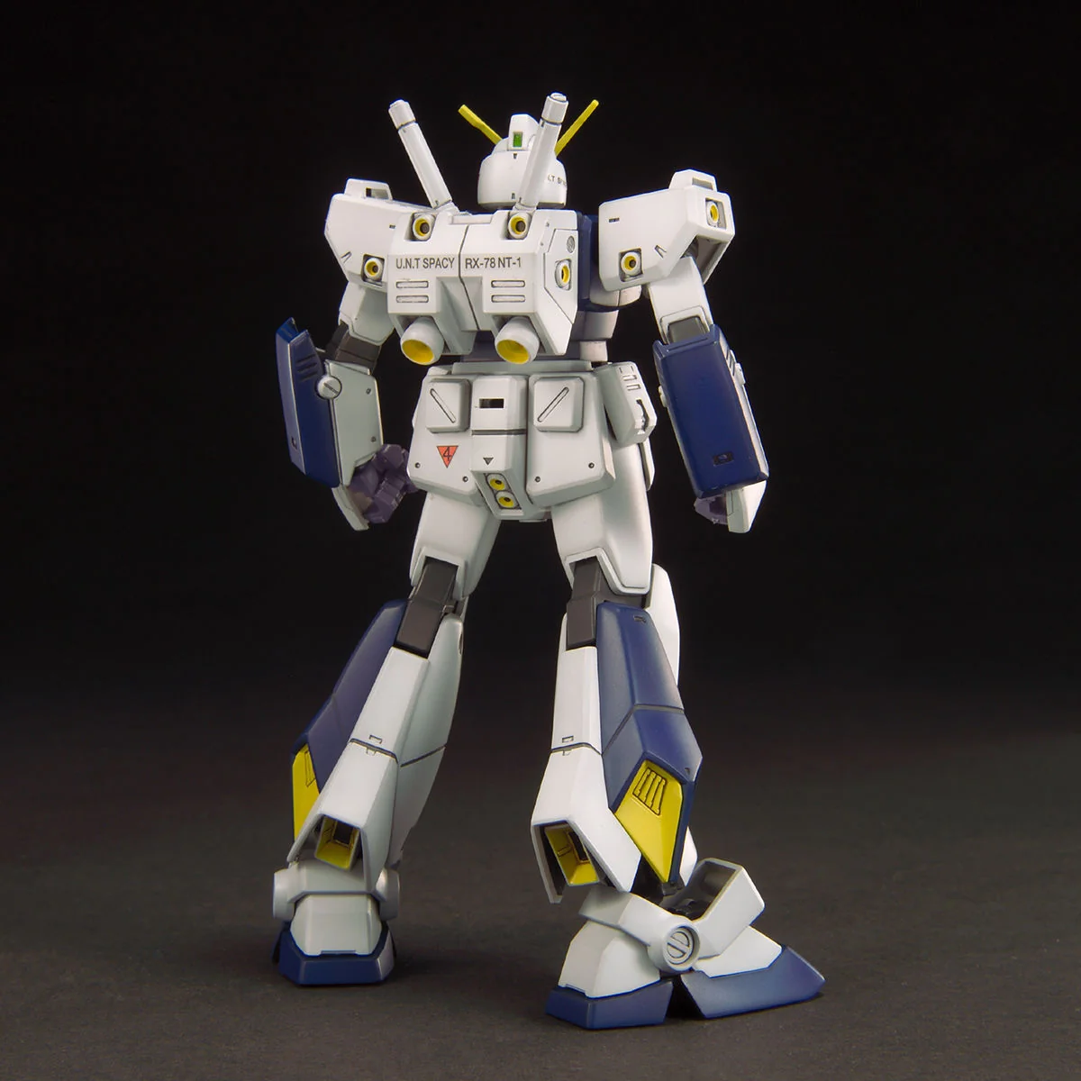 sbornaya-model-bandai-hguc-rx-78nt-1-gundam-nt19Uc3QVL