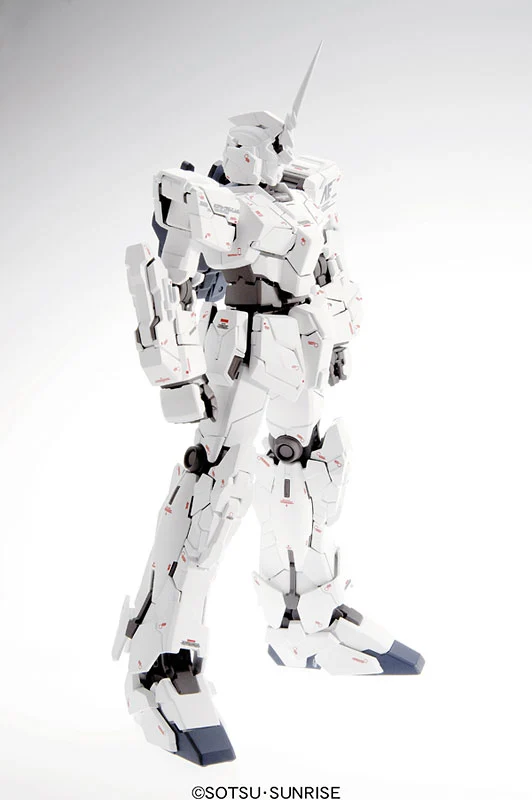 sbornaya-model-bandai-mg-1-100-rx-0-unicorn-gundam-ver.kapvO6Y0H