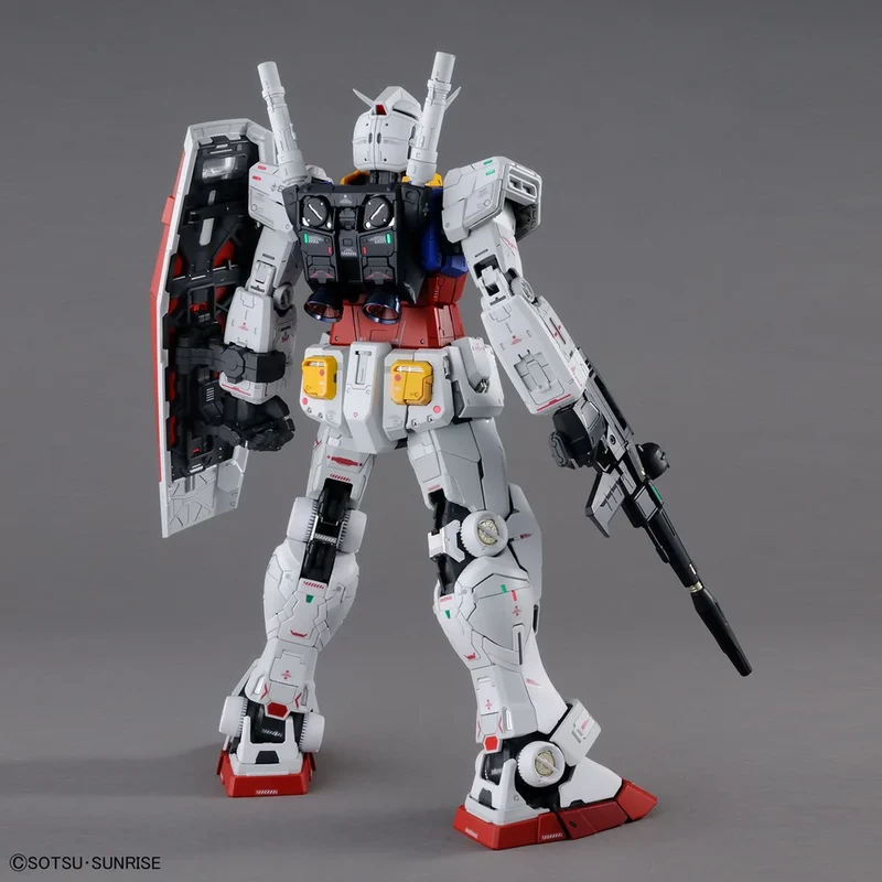 sbornaya-model-bandai-pg-unleashed-1-60-rx-78-2-gundamu_viWDf