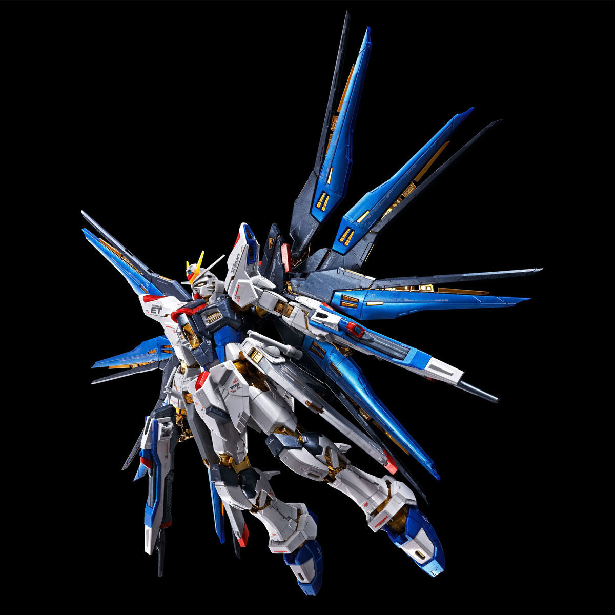 sbornaya-model-bandai-rg-1-144-zgmf-x20a-strike-freedom-gundam-titanium-finish61CTcvM