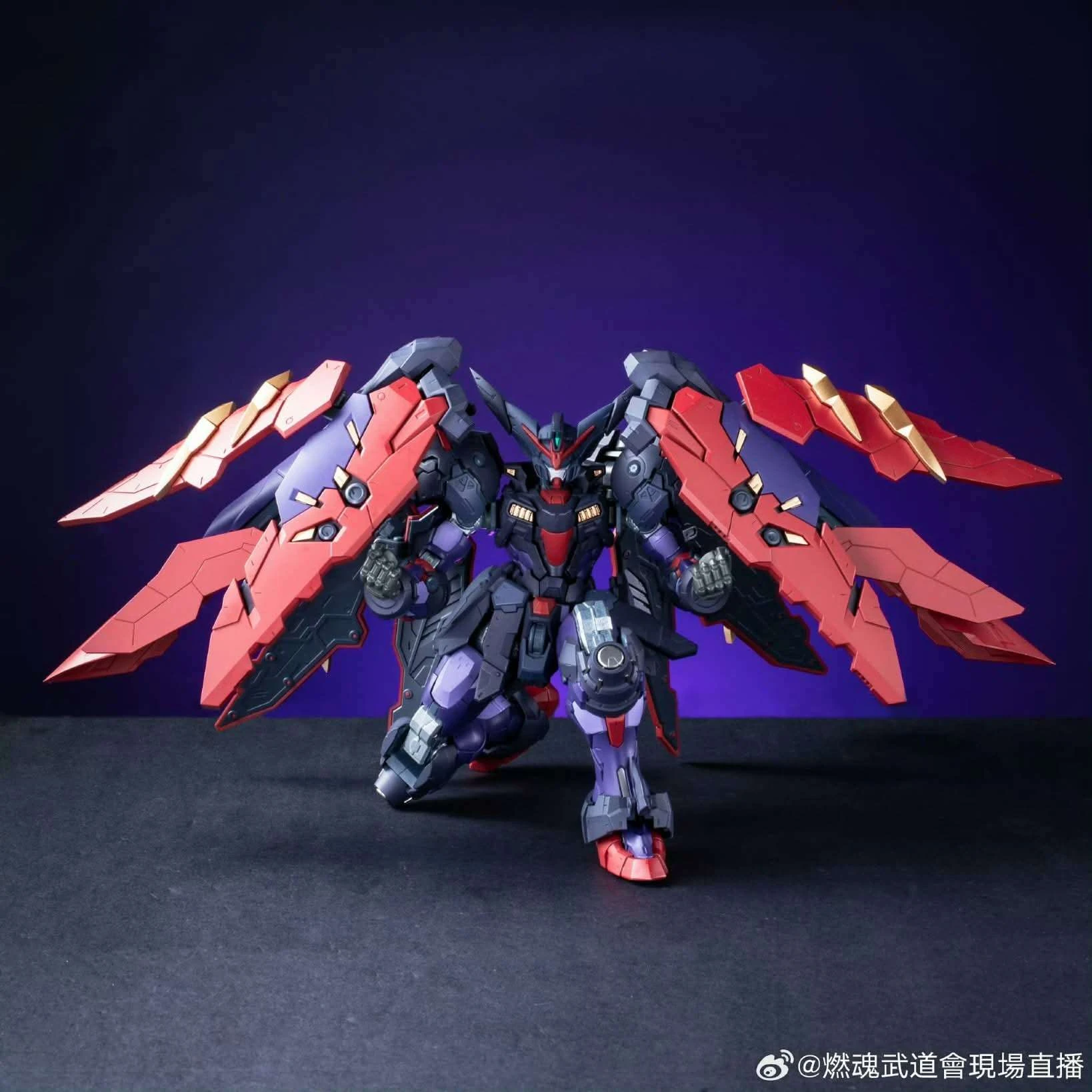 sbornaya-model-burning-soul-1-100-gundam-grandmaster-tenoh-bs01Yg_bEOM