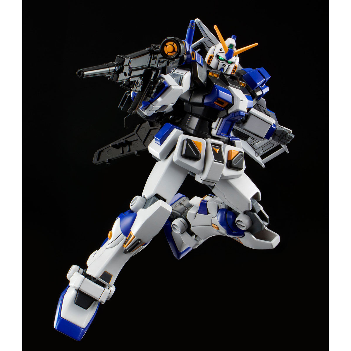 sbornaya-model-p-bandai-hguc-1-144-rx-78-4-gundam-g04-clear-colorVWn2eTW