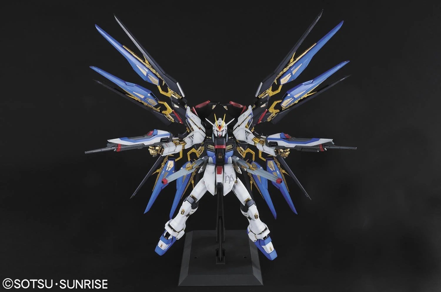 zgmf-x20a-strike-freedom-gundamk1TbluJ