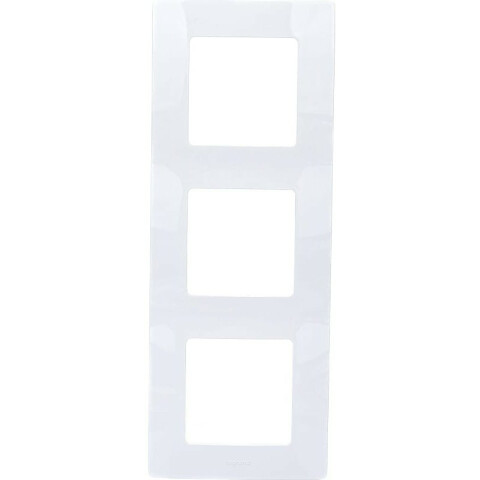 Рамка Legrand Etika 672503