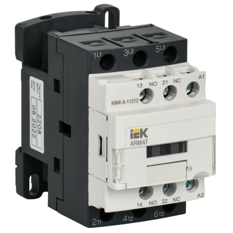 Контактор IEK КМИ-А-11212 LC1D