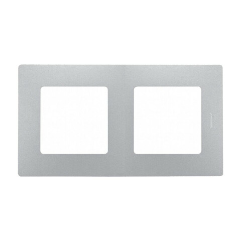 Рамка Legrand Etika 672552