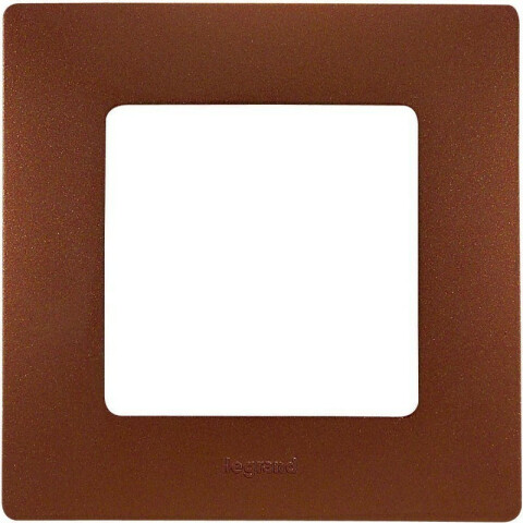 Рамка Legrand Etika 672571