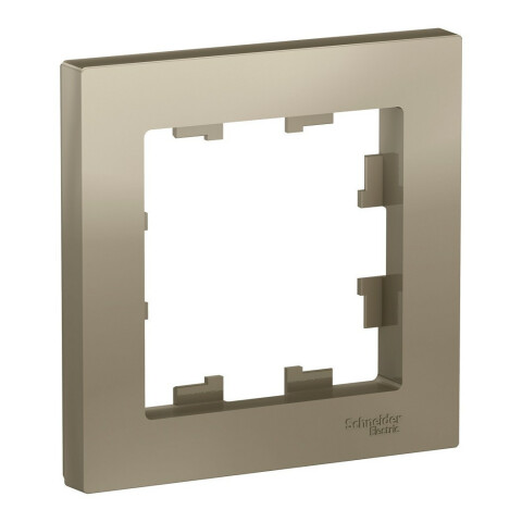 Рамка Schneider Electric AtlasDesign ATN000501