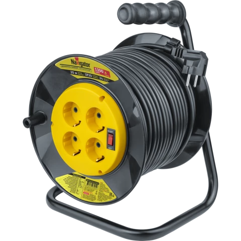 Силовой удлинитель Navigator NPE-R-04-20-E-3х0.75