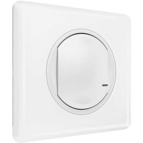 Умный выключатель Legrand 67723