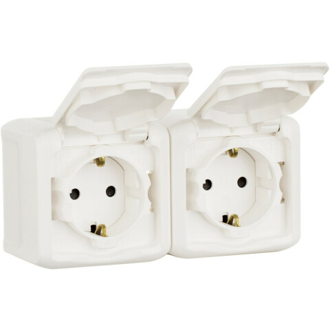 Электрическая розетка Legrand Quteo 782323