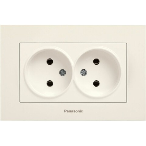Электрическая розетка Panasonic Karre Plus WKTC02042BG-RU