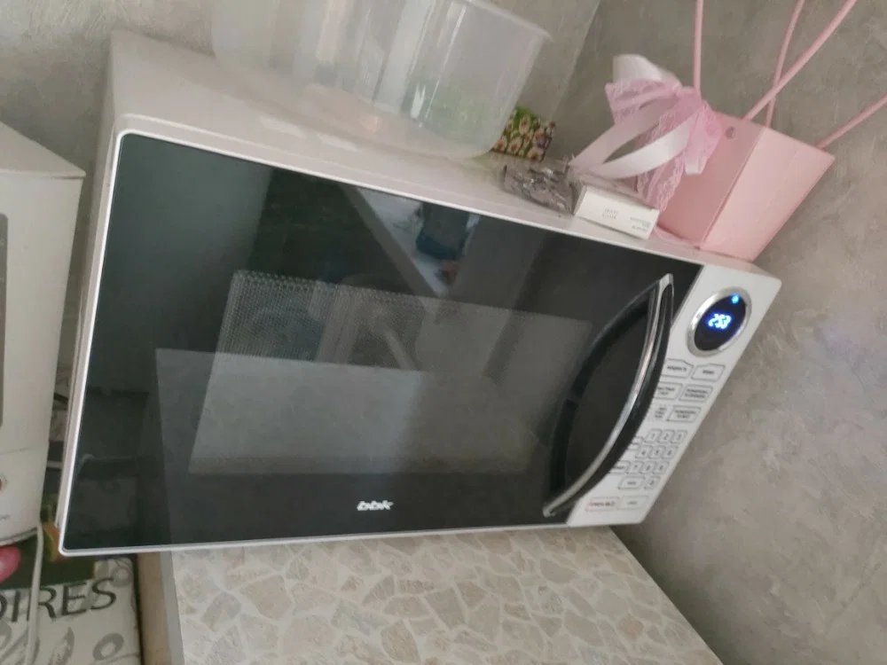 Микроволновая печь - СВЧ BBK 23 MWS-916 S/BW