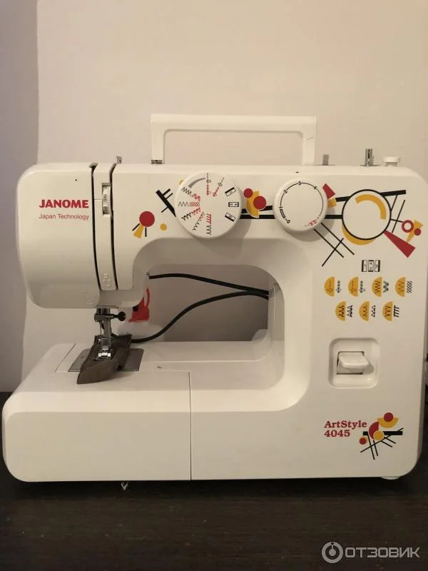 Швейная машина Janome Art Style 4045