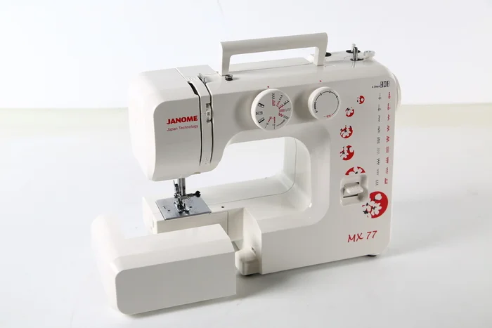 Швейная машина Janome MX 77 белый