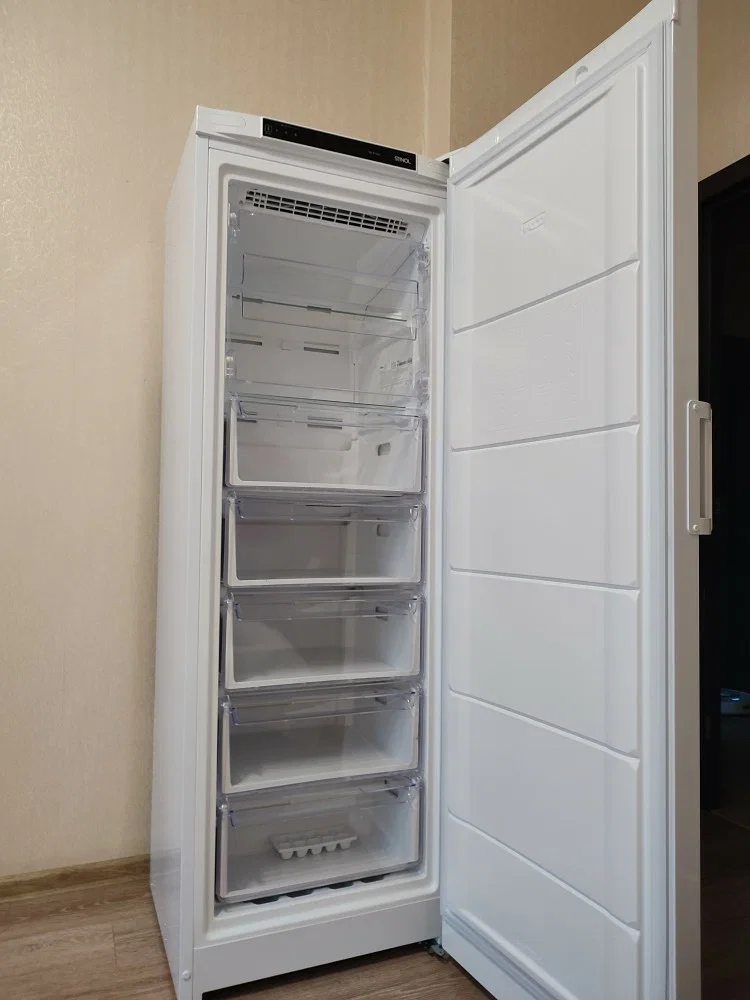 Морозильная камера Stinol STZ 175 F, белый, 250 л, 5 ящиков