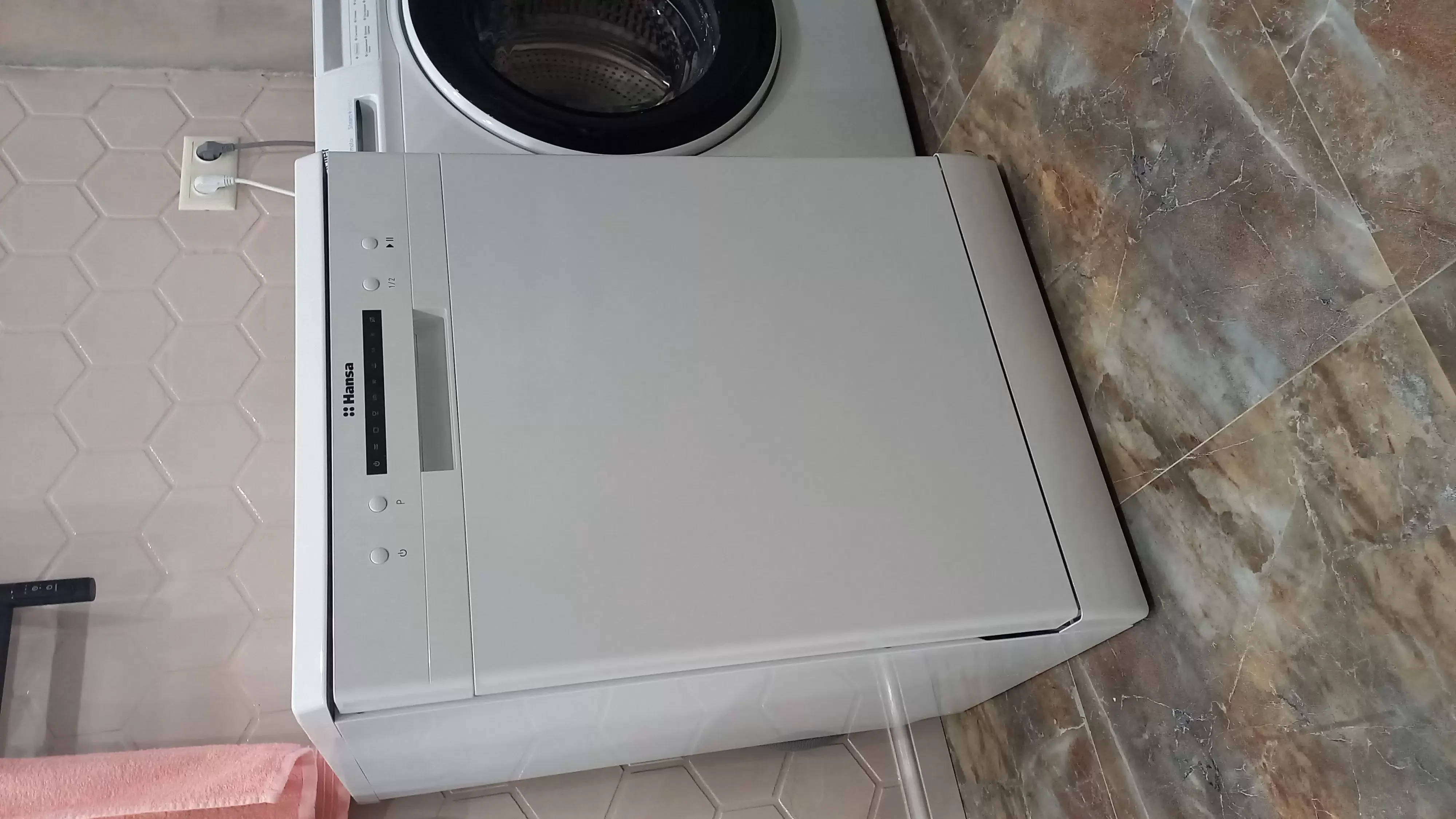 Посудомоечная машина Hansa ZWM616WH, белый, 59.8 см, 12 компл., 49 дБ, класс A++