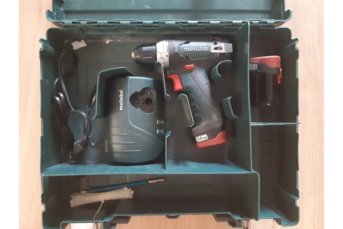 Дрель-шуруповерт Metabo Metabo PowerMaxx BS аккум. патрон:быстрозажимной (кейс в комплекте) (600984500)