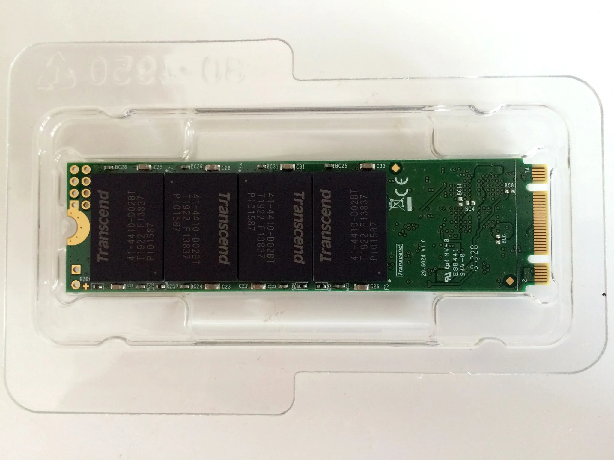 Твердотельный диск 960GB Transcend MTS820, M.2, SATA III [R/W - 560/520 MB/s] TLC