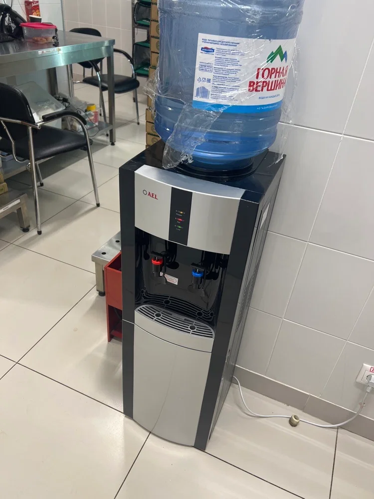 Кулер для воды AEL LD-AEL-47c, верхняя загрузка, нагрев 90 °С, охлаждение 15 °С, черный/серебристый