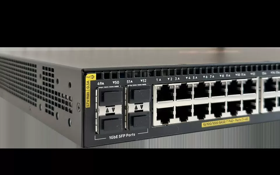 Коммутатор HP Aruba 2930F 48G PoE+ 4SFP Swch