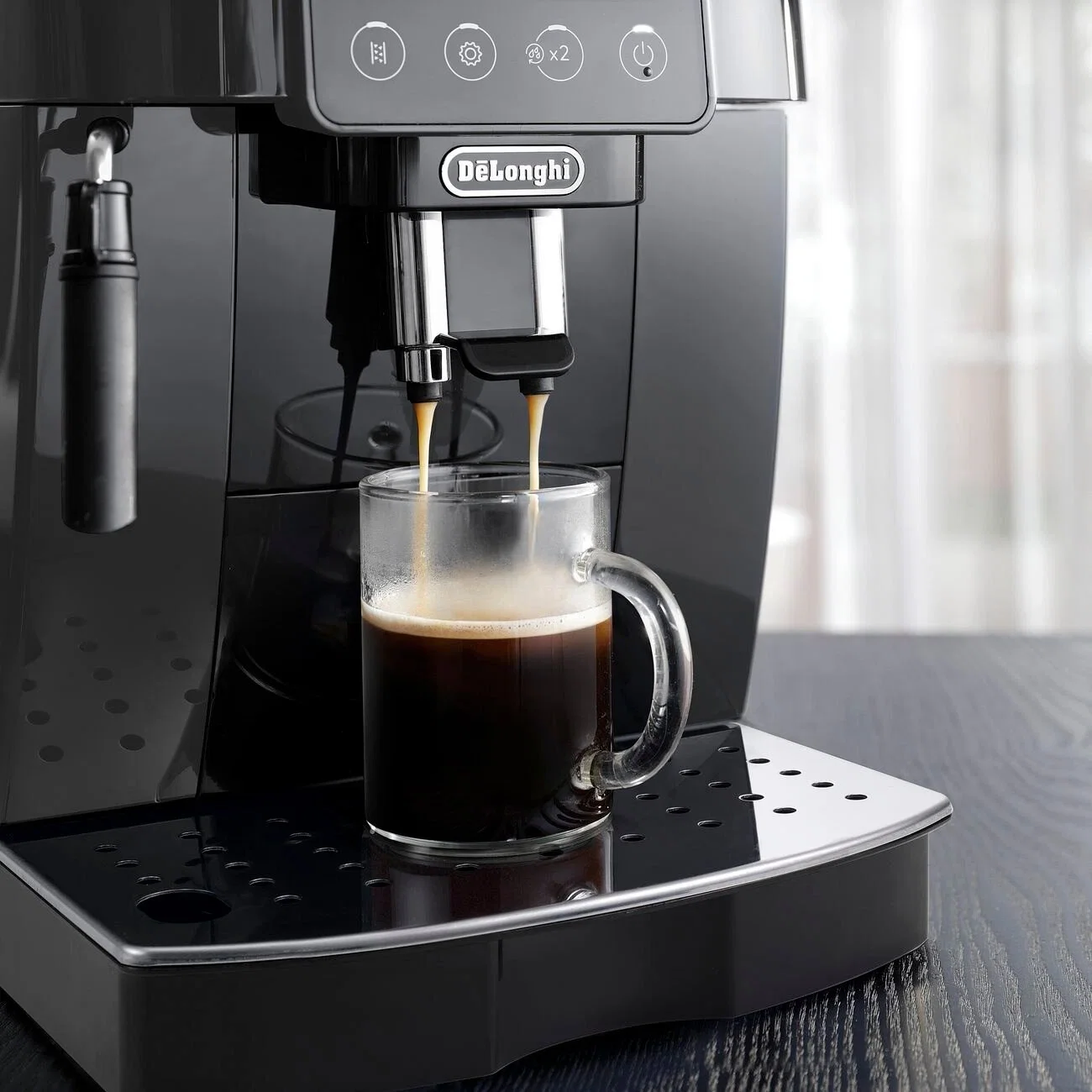 Кофемашина DeLonghi ECAM220.22.GB, черно-серый (1450 Вт, 2 чашки,  зерно,промывка)