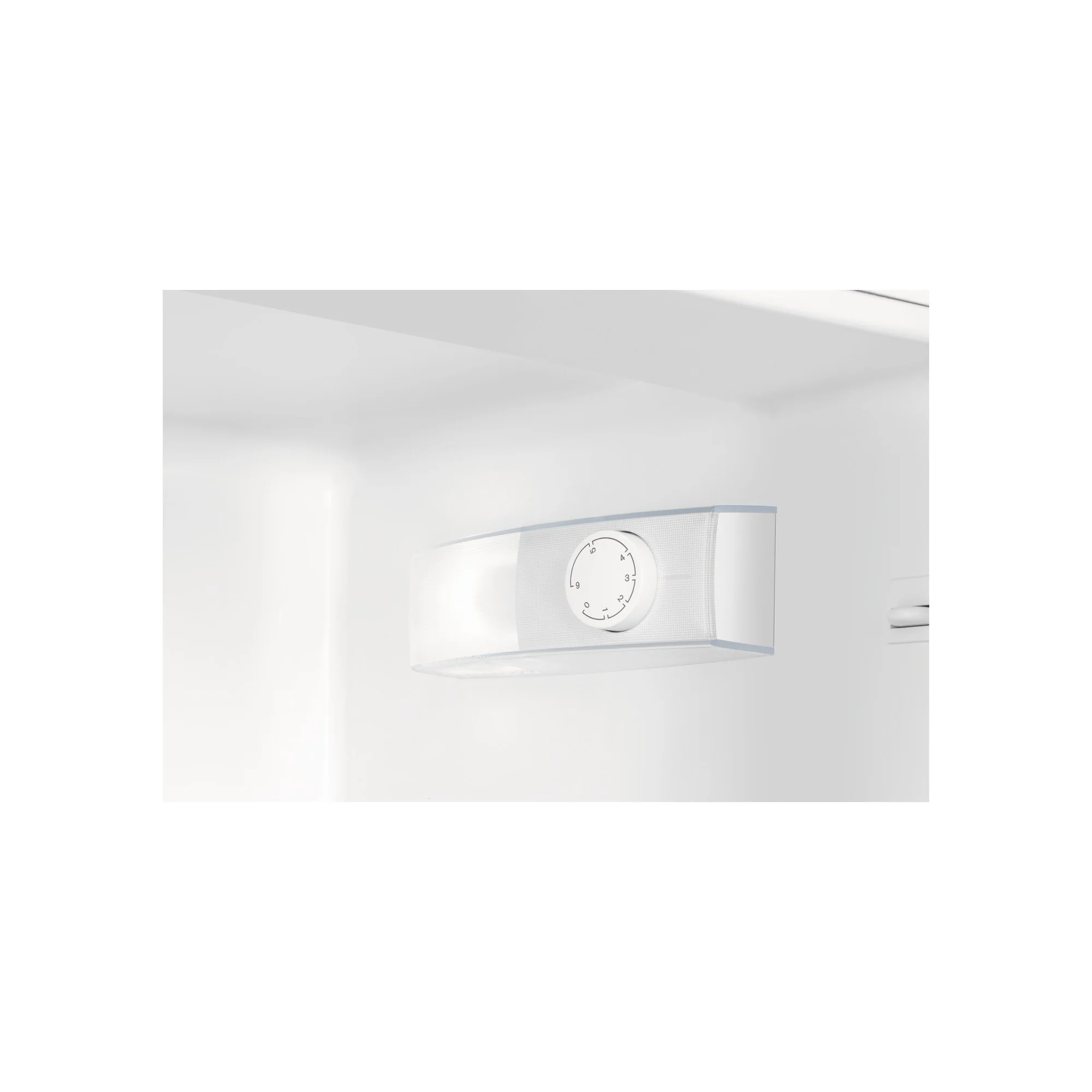 Встраиваемый холодильник Electrolux LRB3AE12S, механическое управление, полезный объем: 208 л, перенавешиваемые двери, 54.8x54.9x121.8 см, белый