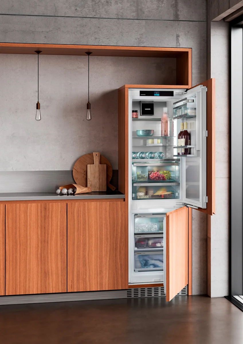Встраиваемый холодильник Liebherr Plus, ниша 194 см, BioFresh, МК NoFrost 3 контейнера, сенсорный дисплей Touch, door sliding