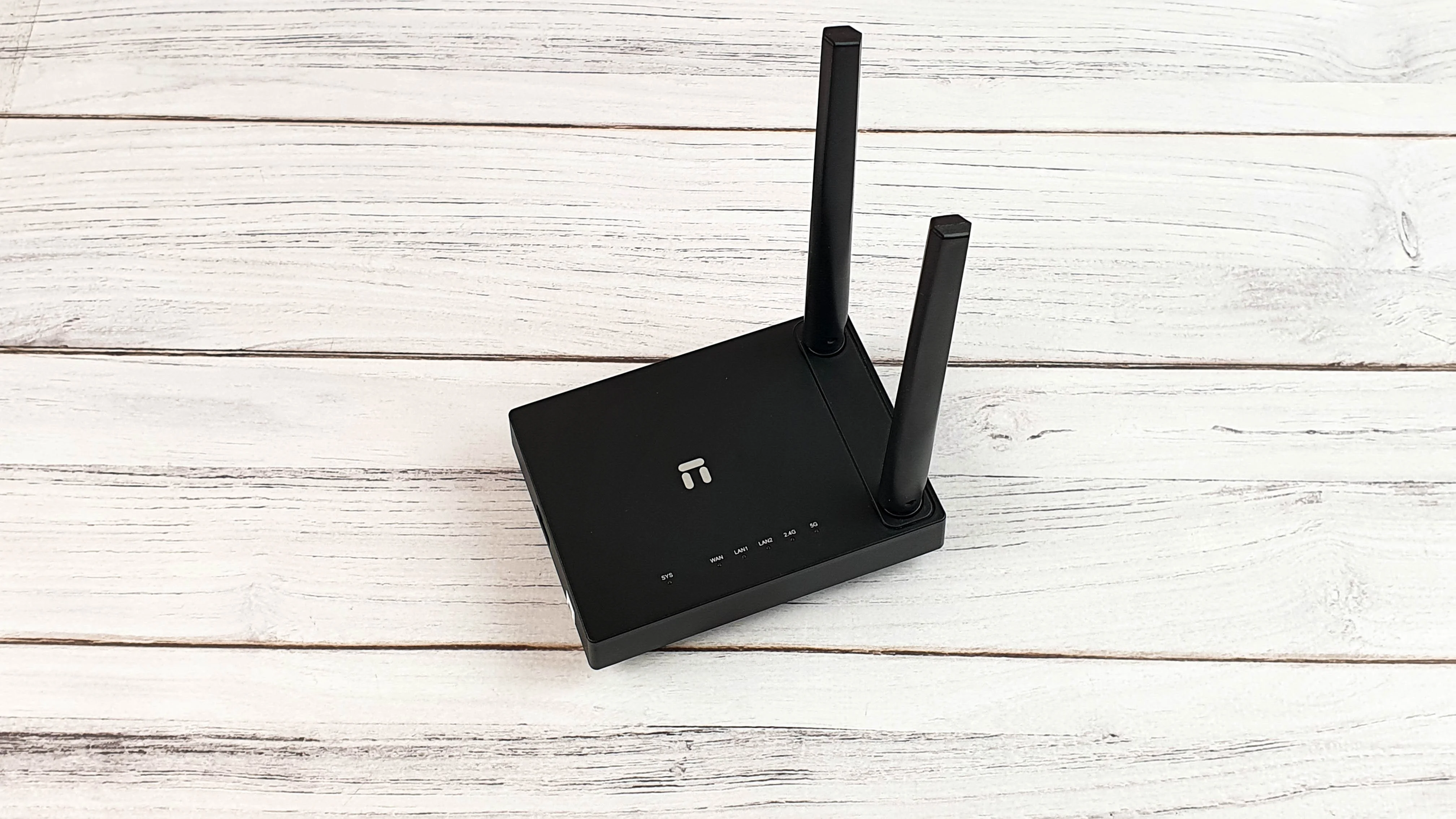 Роутер NETIS N4 AC1200 Двухдиапазонный Wi-Fi роутер