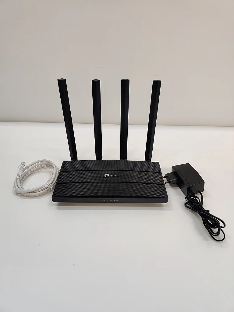 Роутер TP-Link Archer C80 AC1900  Wi-Fi Диапазон 2.4 ГГц/5 ГГц макс.скор.1900. 4 антенны