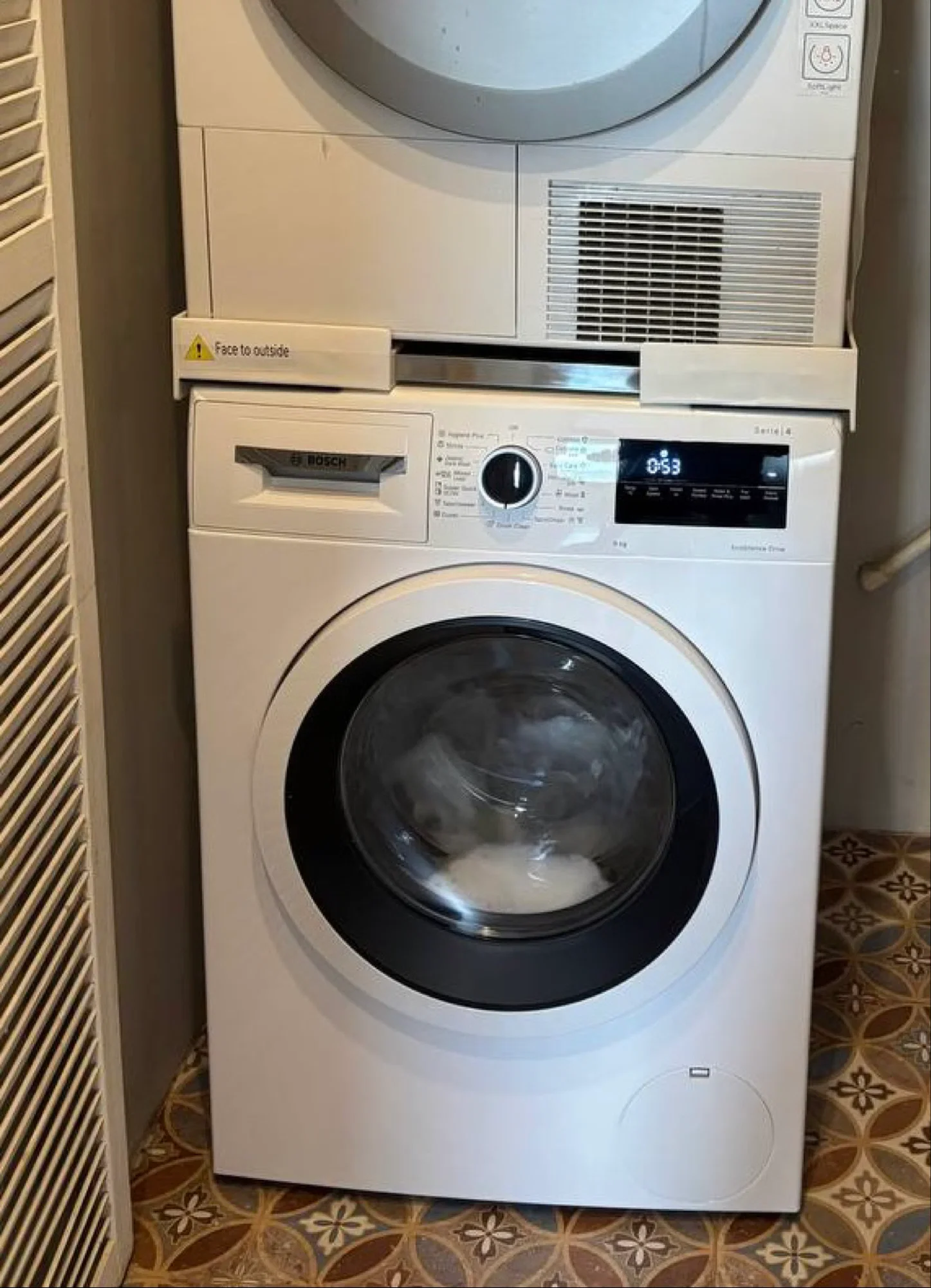 Сушильная машина Bosch WTN86202ME