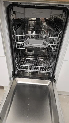 Встраиваемая посудомоечная машина Bosch SPV4HMX10E