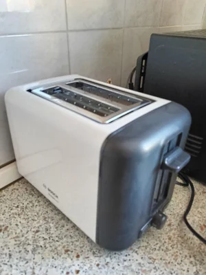 Тостер Bosch TAT3P421 970Вт белый