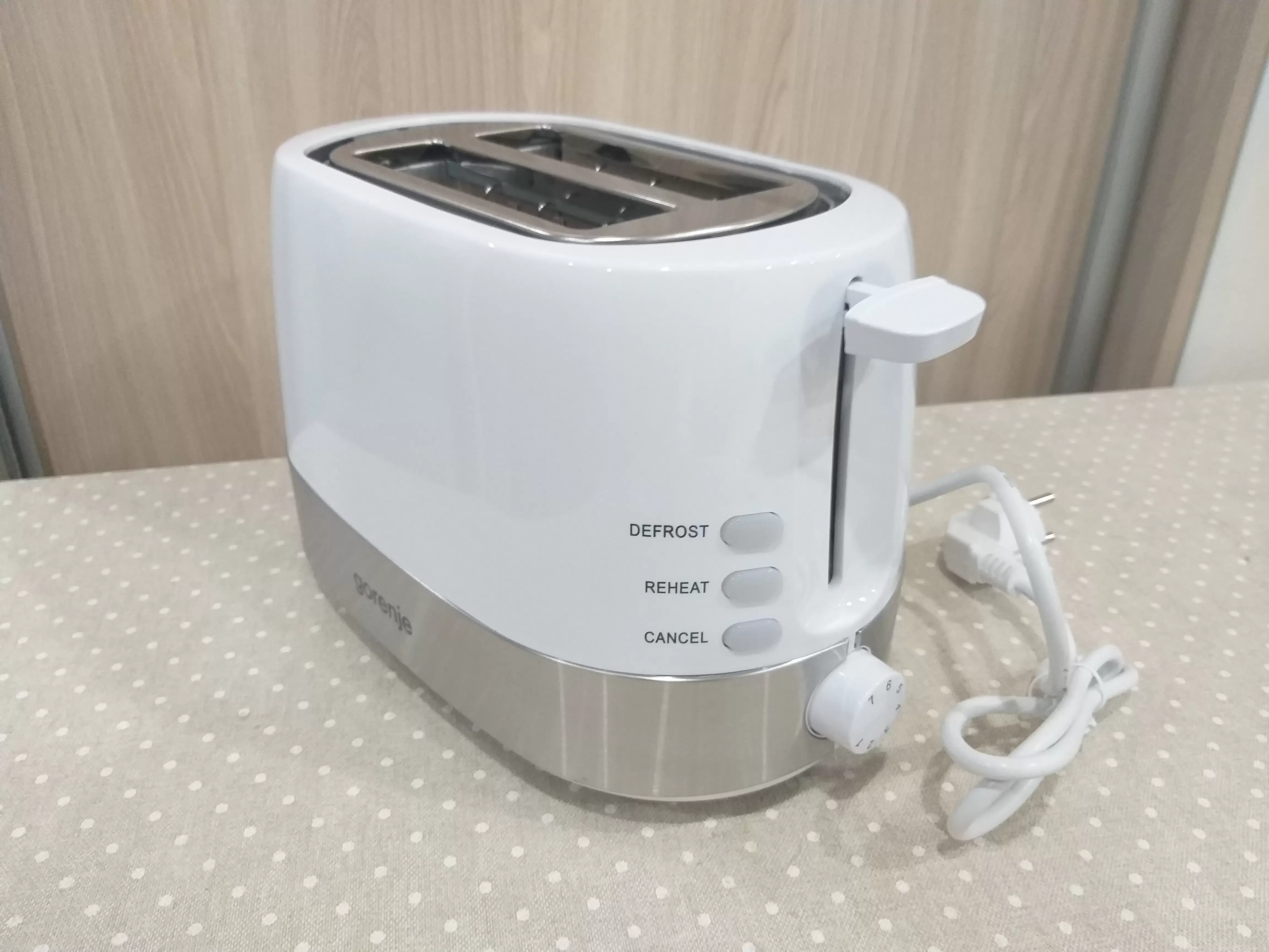 Тостер Gorenje T850WE 720 Вт, белый