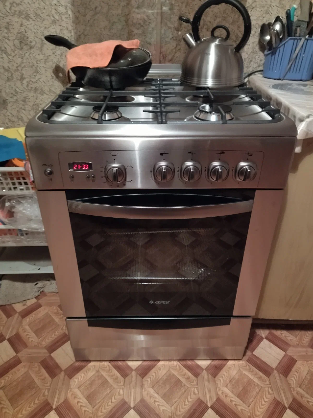 Плита газовая GEFEST 6100-03 0004 (Электроподжиг, часы, гриль, ГК дух 60x60x85 см)